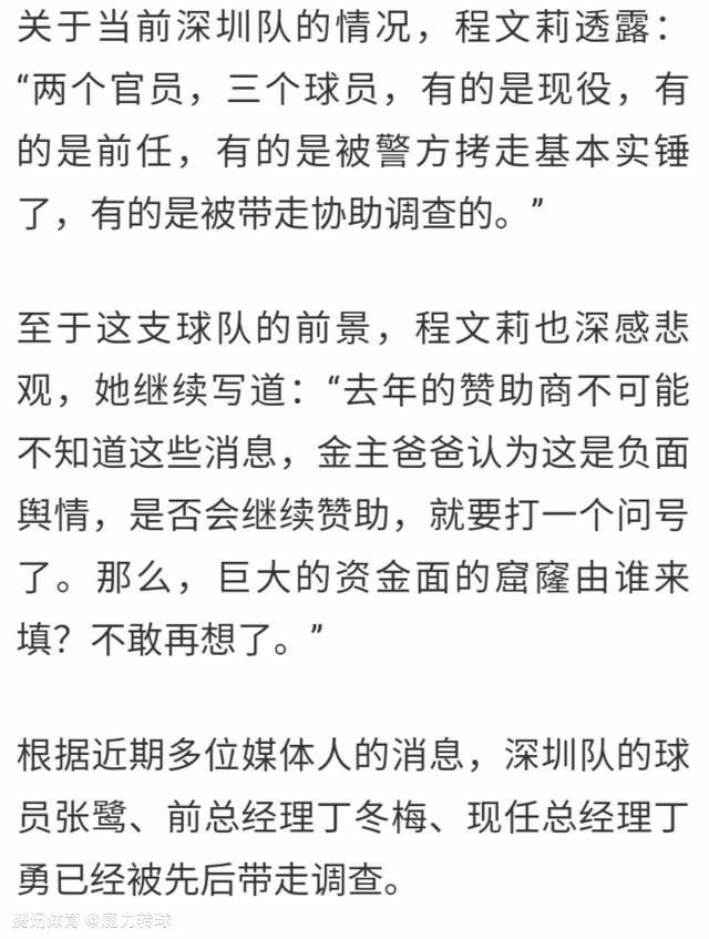 平原上古旧而壮美的落日、纹面扩耳、迷幻植物，广袤的草原，缓缓进入瓦坎达王国，开始这场神秘的旅程